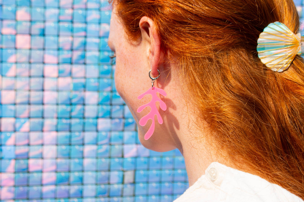 Happy as a Clam Beach Earrings